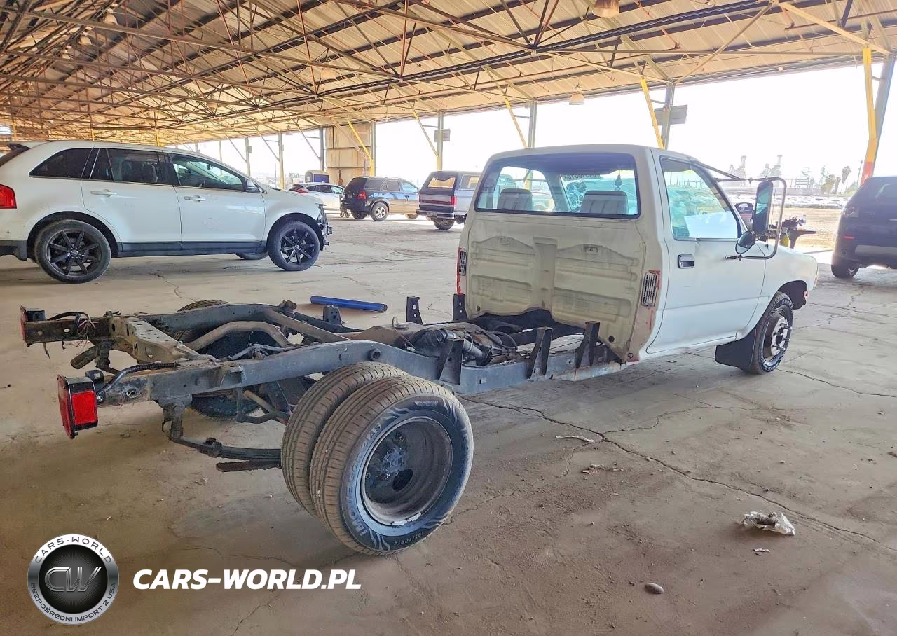 1990 Toyota Pickup Cab Chassis Super Long Wheelba VIN:JT5VN94T8L0019007 - 3