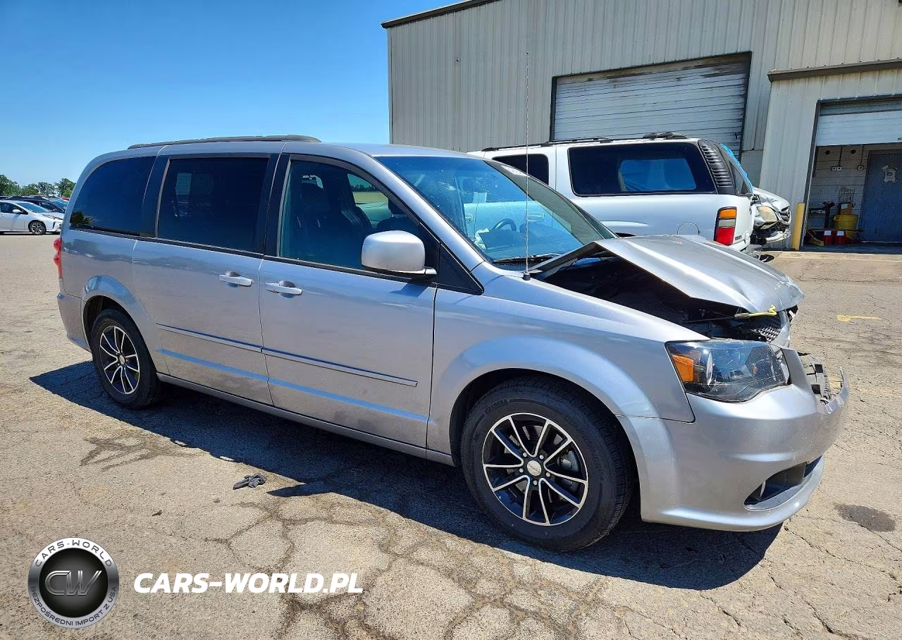 2017 Dodge Grand Caravan Gt VIN:2C4RDGEG5HR693160 - 4