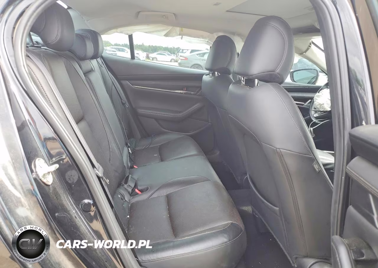 2019 Mazda 3 Premium VIN:3MZBPAEM2KM104427 - 10