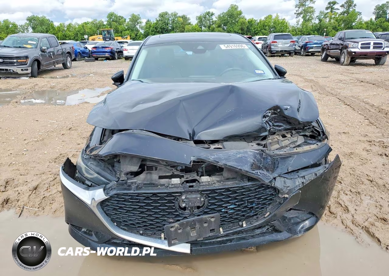 2019 Mazda 3 Premium VIN:3MZBPAEM2KM104427 - 5