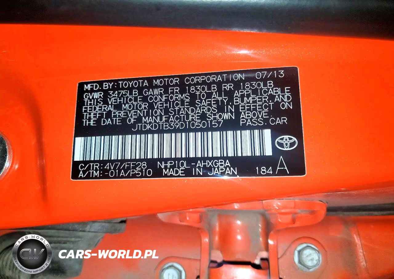 2013 Toyota Prius C Three VIN:JTDKDTB39D1050157 - 13