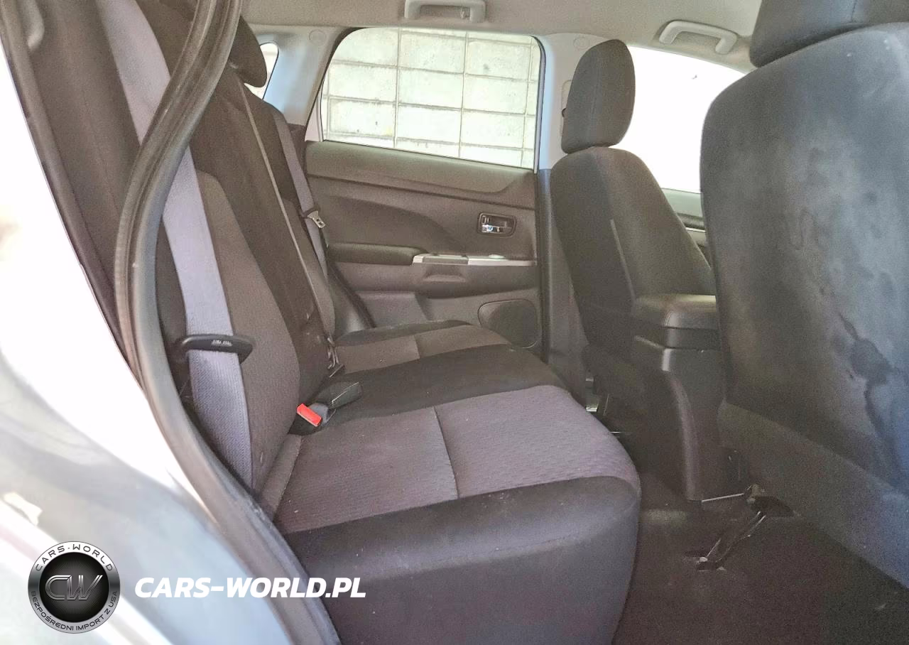 2019 Mitsubishi Outlander Sport Es VIN:JA4AP3AU7KU021355 - 11