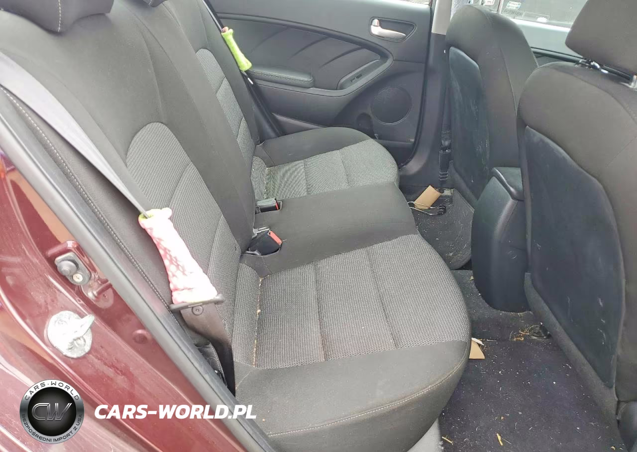 2018 Kia Forte Lx VIN:3KPFK4A77JE174471 - 10