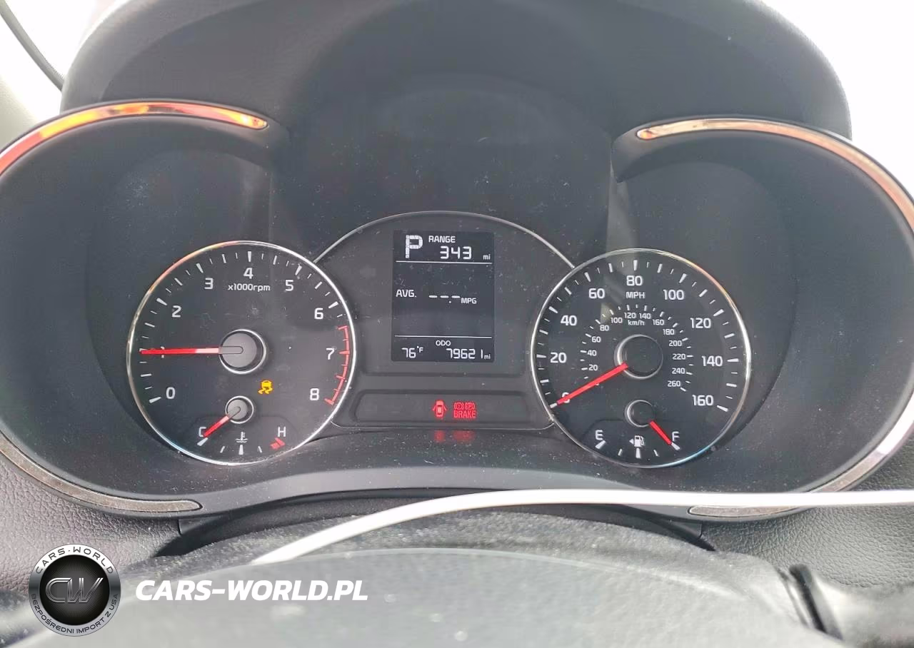 2018 Kia Forte Lx VIN:3KPFK4A77JE174471 - 9