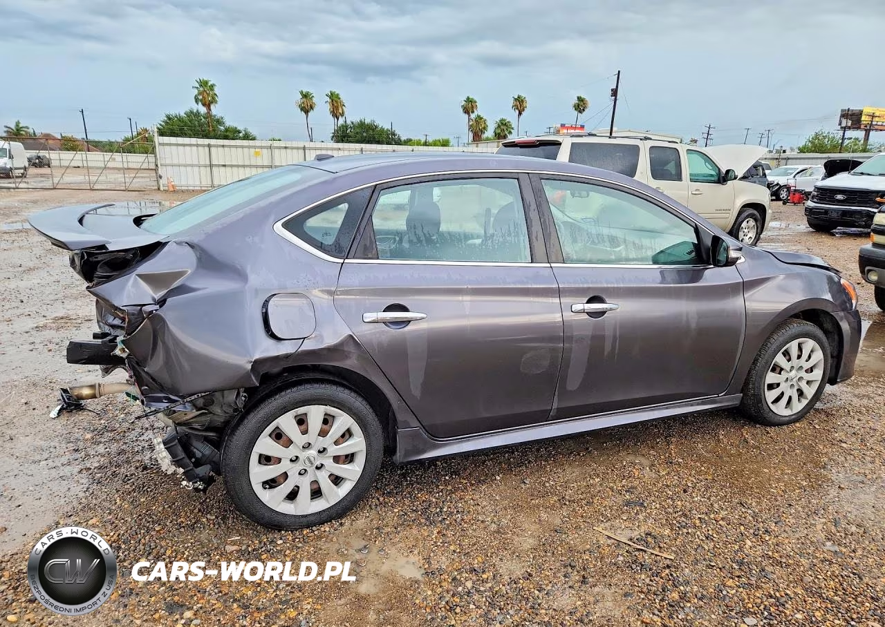 2015 Nissan Sentra Sr VIN:3N1AB7AP5FY300315 - 3