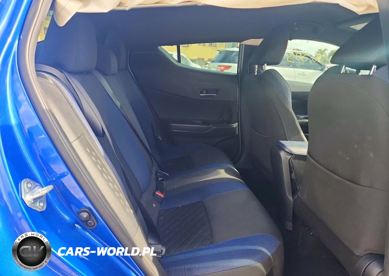 2021 Toyota C-Hr Xle VIN:NMTKHMBX8MR123887 - 10