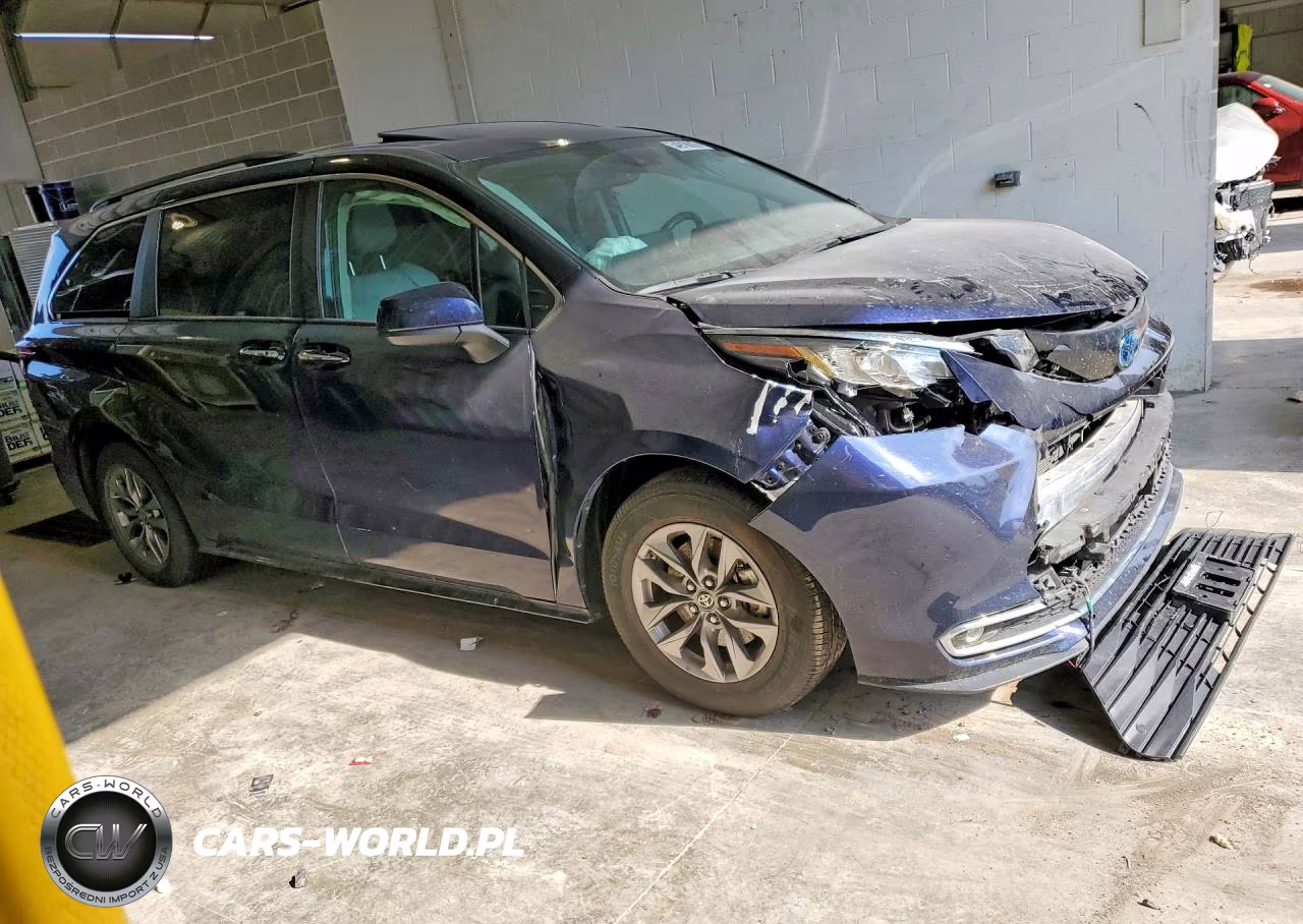 2023 Toyota Sienna Xle VIN:5TDYRKEC4PS172742 - 4