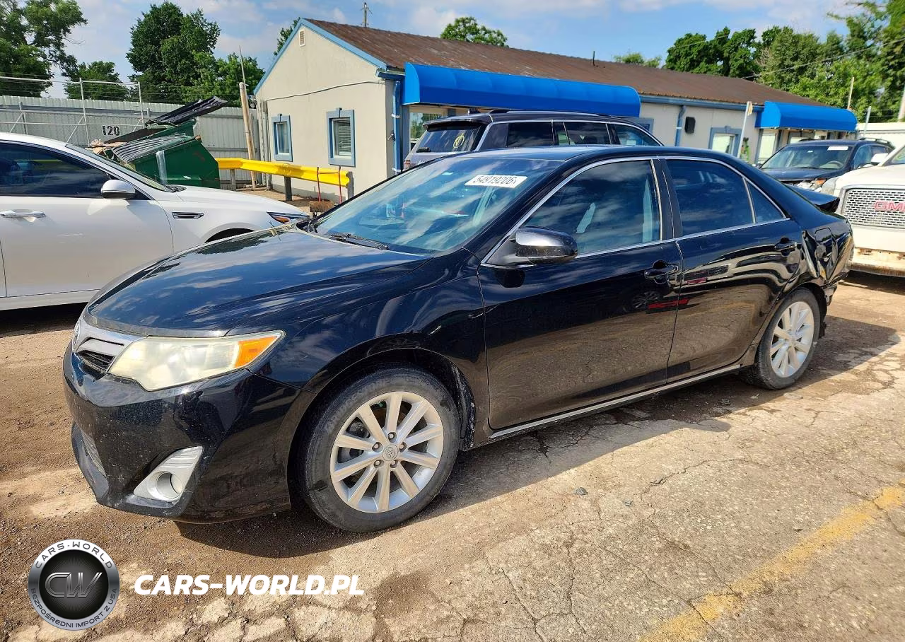 2012 Toyota Camry Xle – zdjęcie 1 z 13