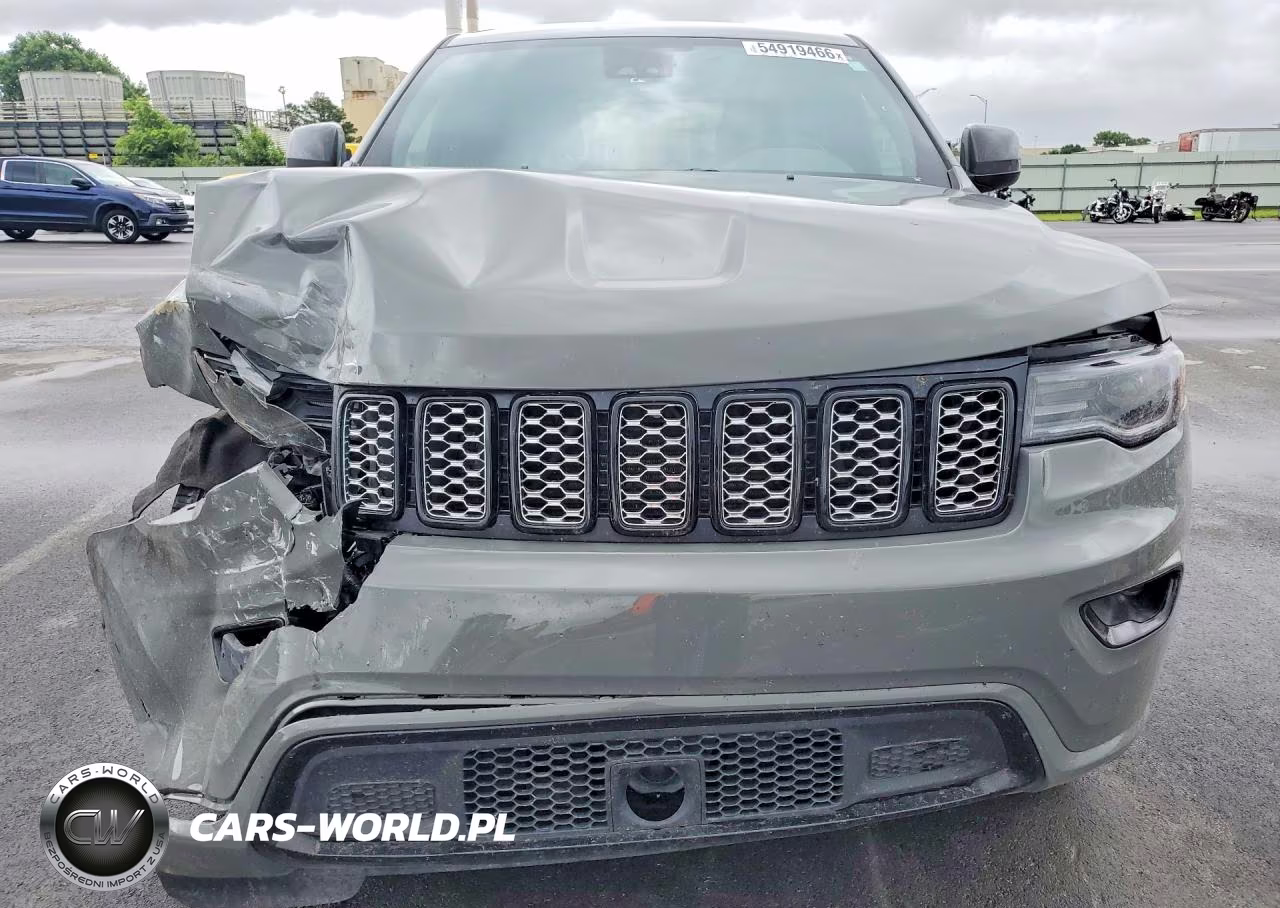 2021 Jeep Grand Cherokee Laredo VIN:1C4RJFAG1MC677792 - 5