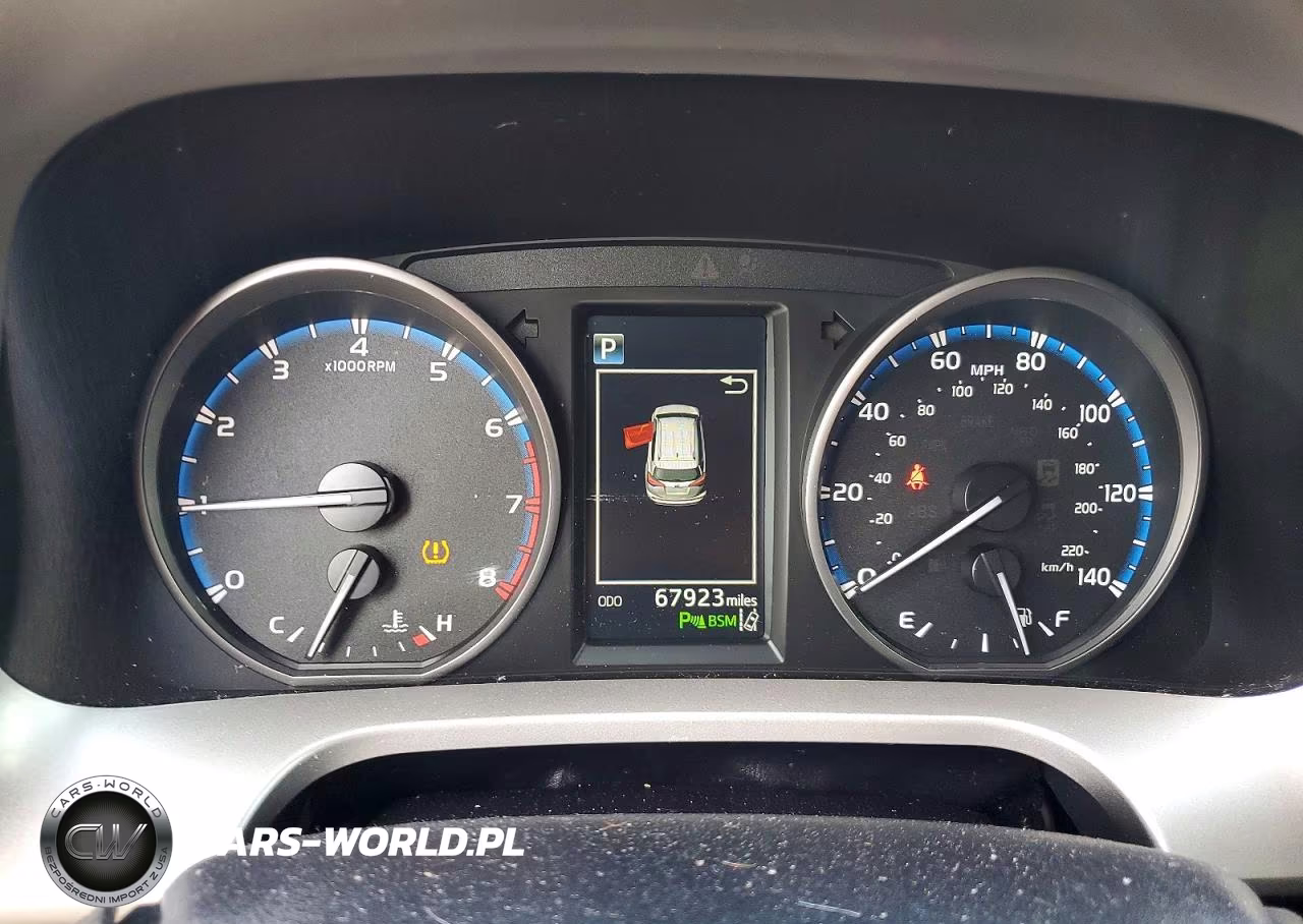 2017 Toyota Rav4 Xle VIN:JTMWFREV3HJ121029 - 9