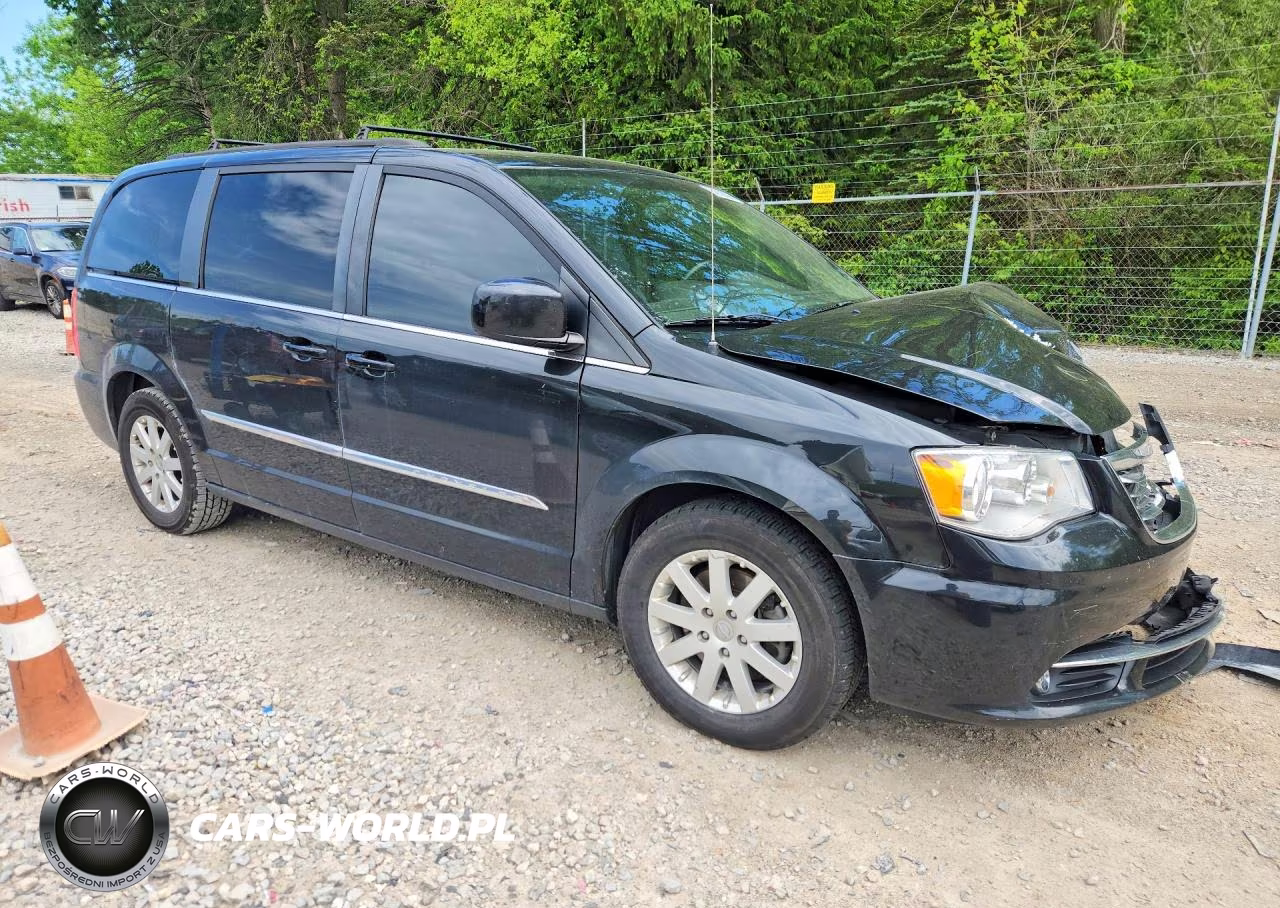 2016 Chrysler Town & Country Touring VIN:2C4RC1BG0GR298225 - 4