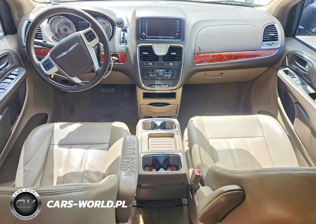 2016 Chrysler Town & Country Touring VIN:2C4RC1BG0GR298225 - 8