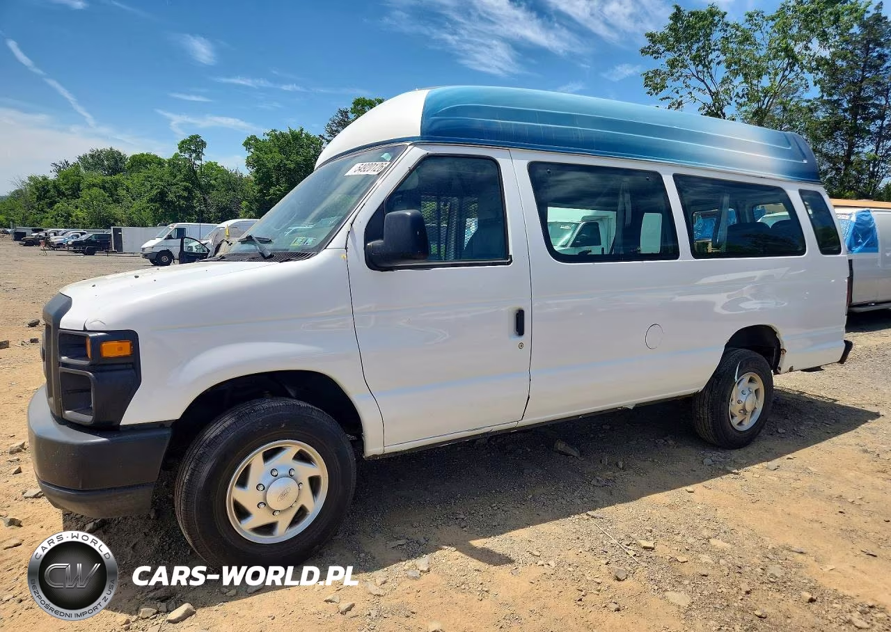 2010 Ford Econoline E250 Van