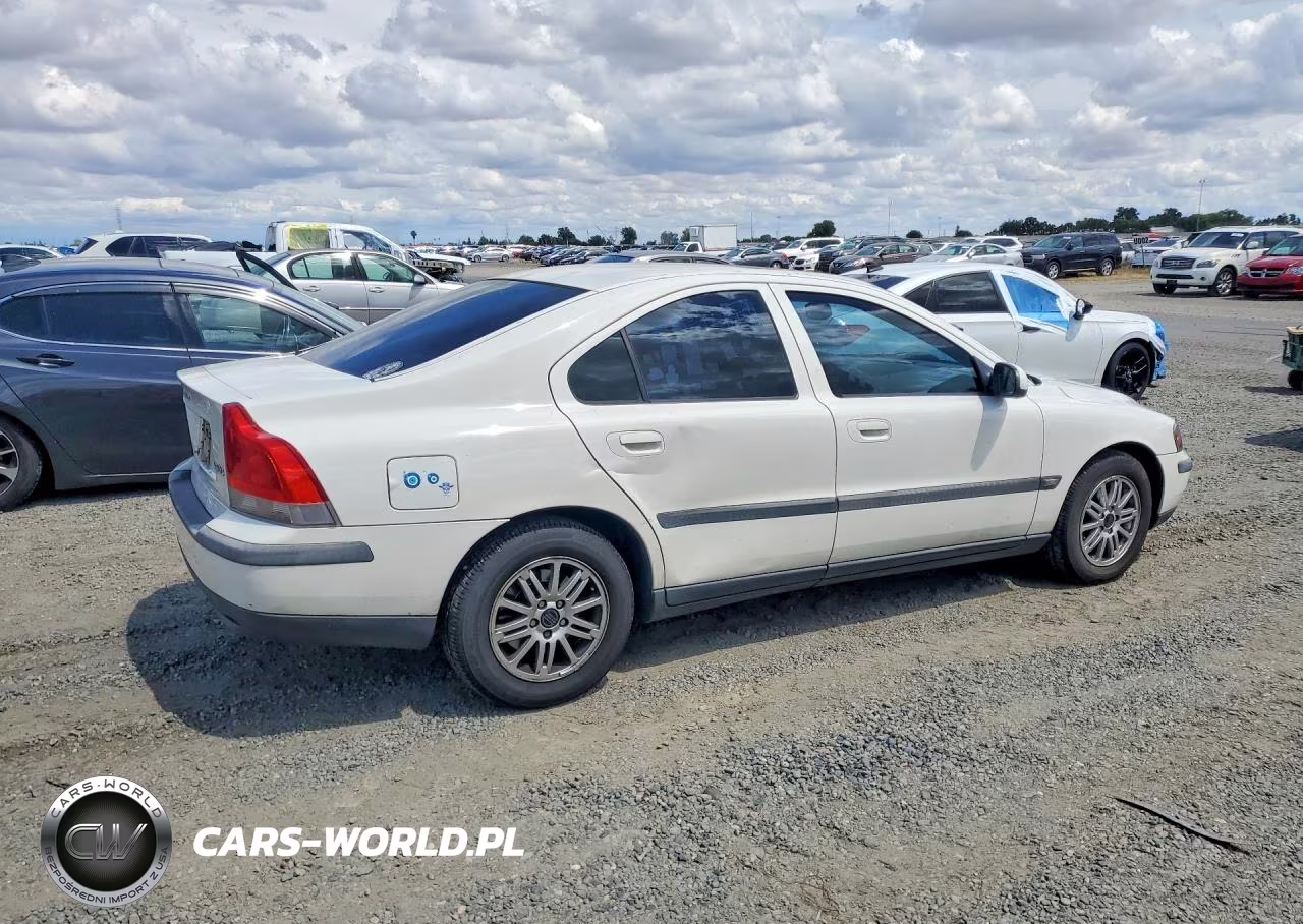 2003 Volvo S60 VIN:YV1RS64A132252317 - 3