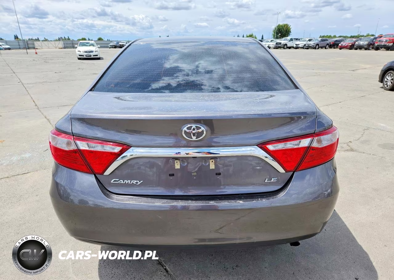 2017 Toyota Camry Le VIN:4T1BF1FK1HU712121 - 6