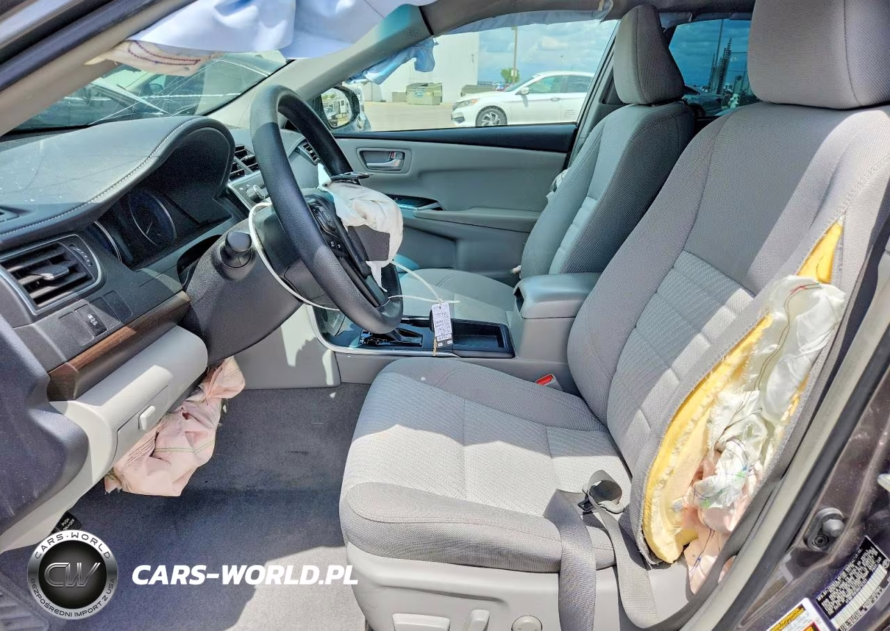 2017 Toyota Camry Le VIN:4T1BF1FK1HU712121 - 7