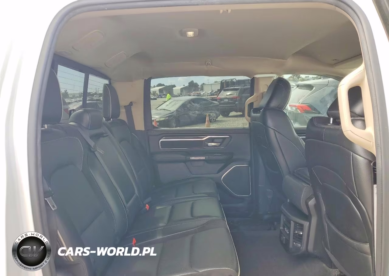 2020 Ram 1500 Laramie VIN:1C6RREJTXLN160792 - 10
