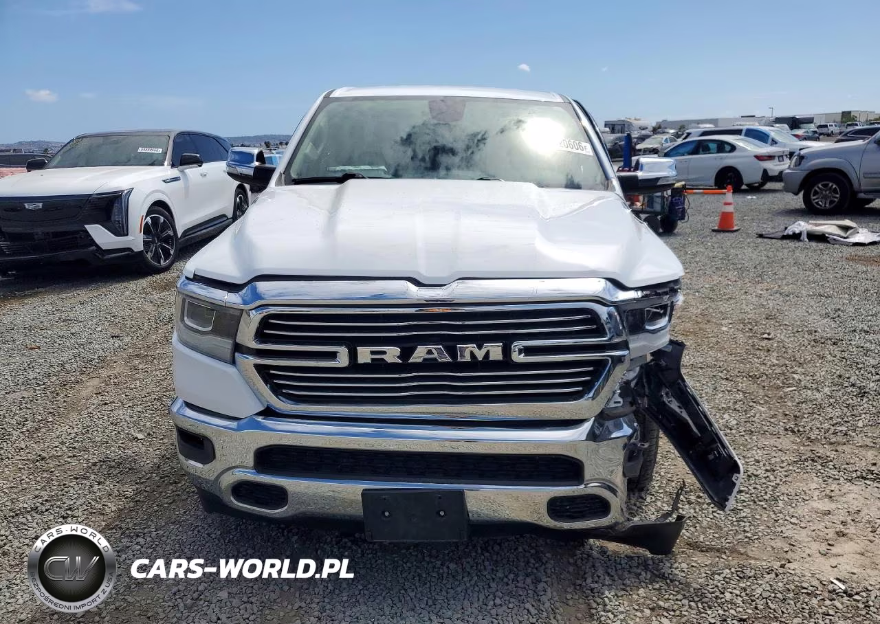 2020 Ram 1500 Laramie VIN:1C6RREJTXLN160792 - 5