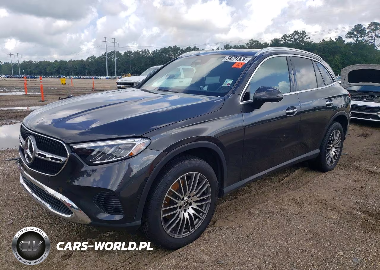 2025 Mercedes-Benz Glc 300 4Matic – zdjęcie 1 z 12
