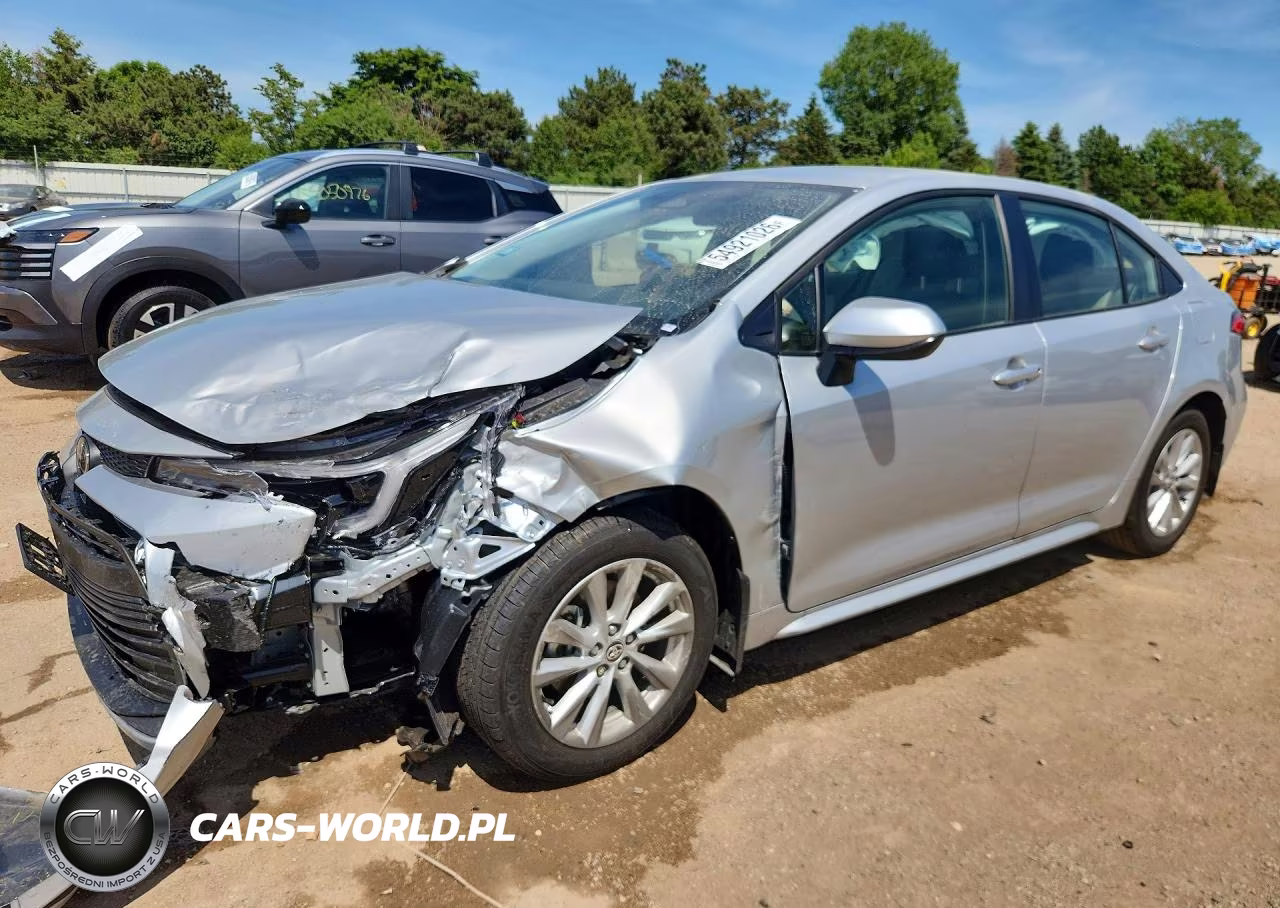 2026 Toyota Corolla Hybrid Le – zdjęcie 1 z 12