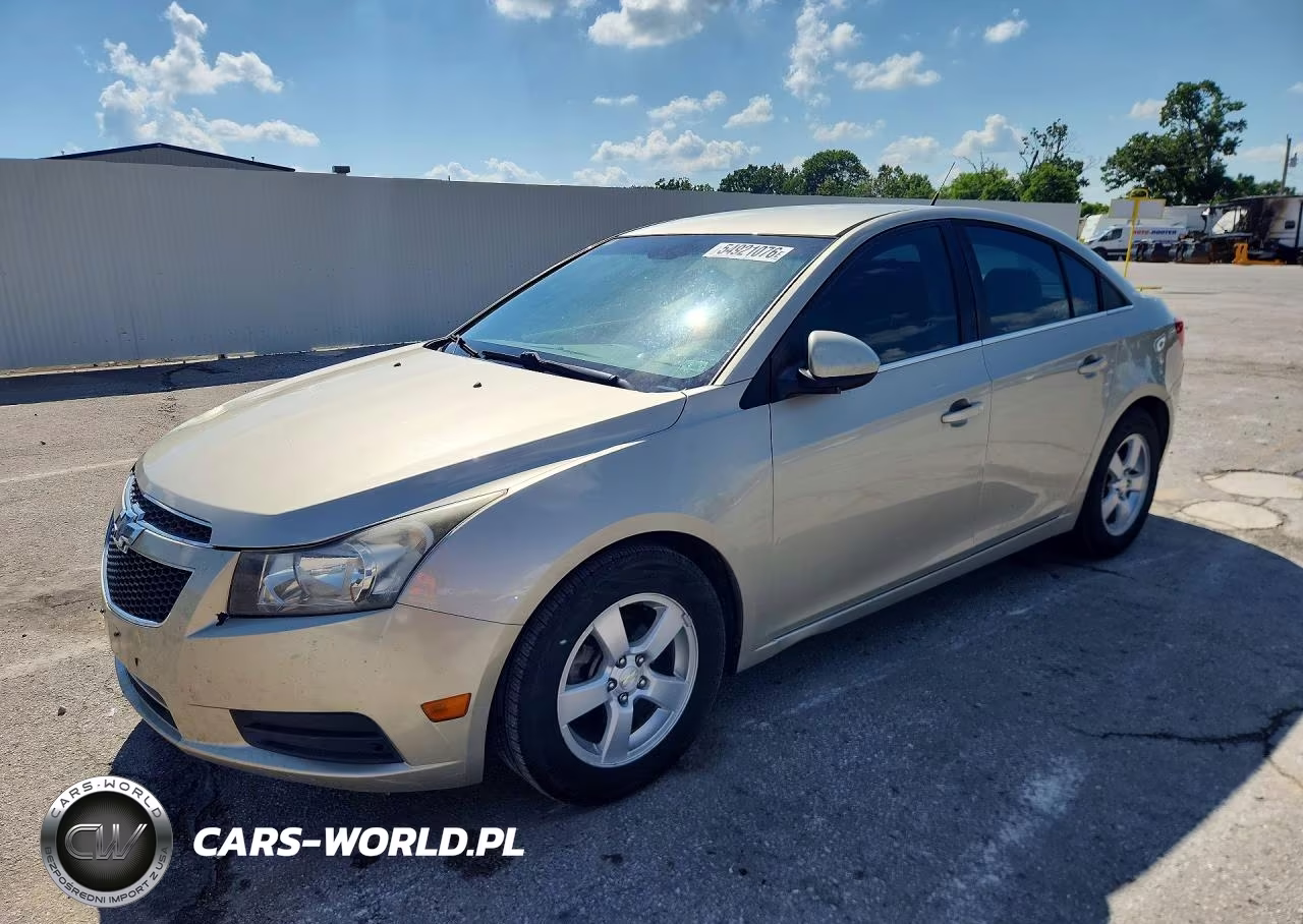 2014 Chevrolet Cruze Lt – zdjęcie 1 z 12