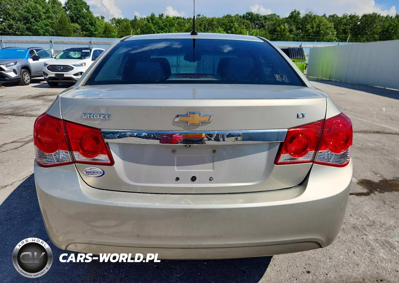2014 Chevrolet Cruze Lt VIN:1G1PC5SB2E7425101 - 6