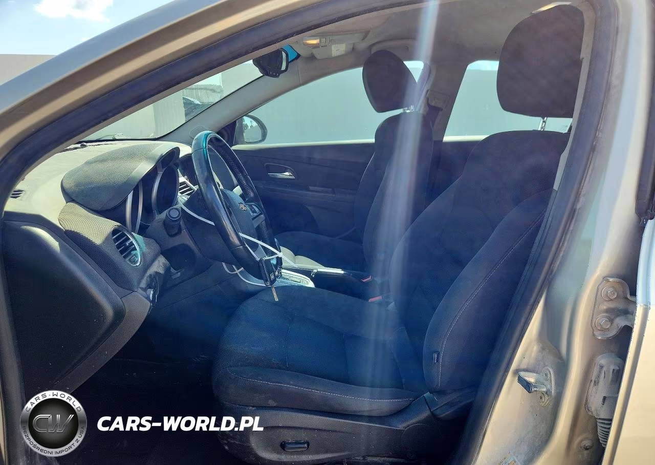 2014 Chevrolet Cruze Lt VIN:1G1PC5SB2E7425101 - 7