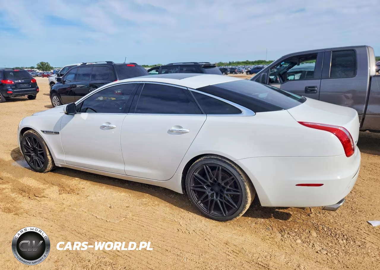 2011 Jaguar Xj VIN:SAJWA1CB3BLV06175 - 2