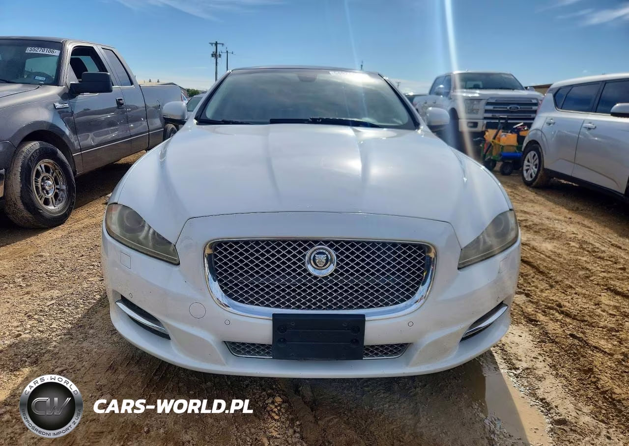 2011 Jaguar Xj VIN:SAJWA1CB3BLV06175 - 5