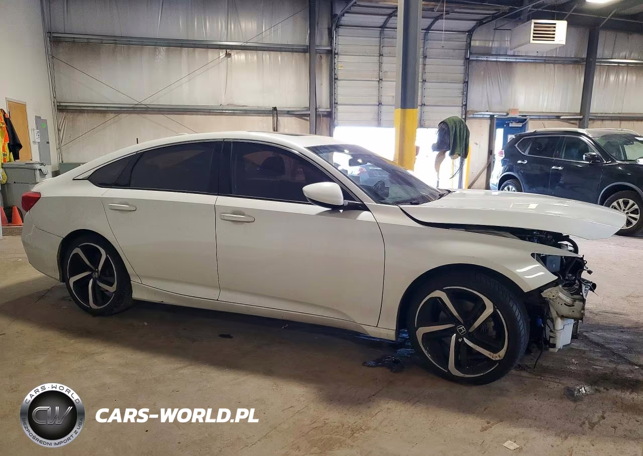 2018 Honda Accord Sport VIN:1HGCV2F36JA017569 - 4