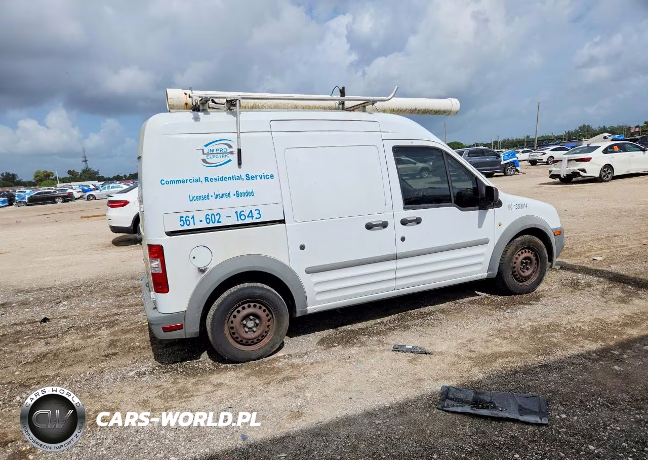 2010 Ford Transit Connect Xl VIN:NM0LS7AN4AT018556 - 3