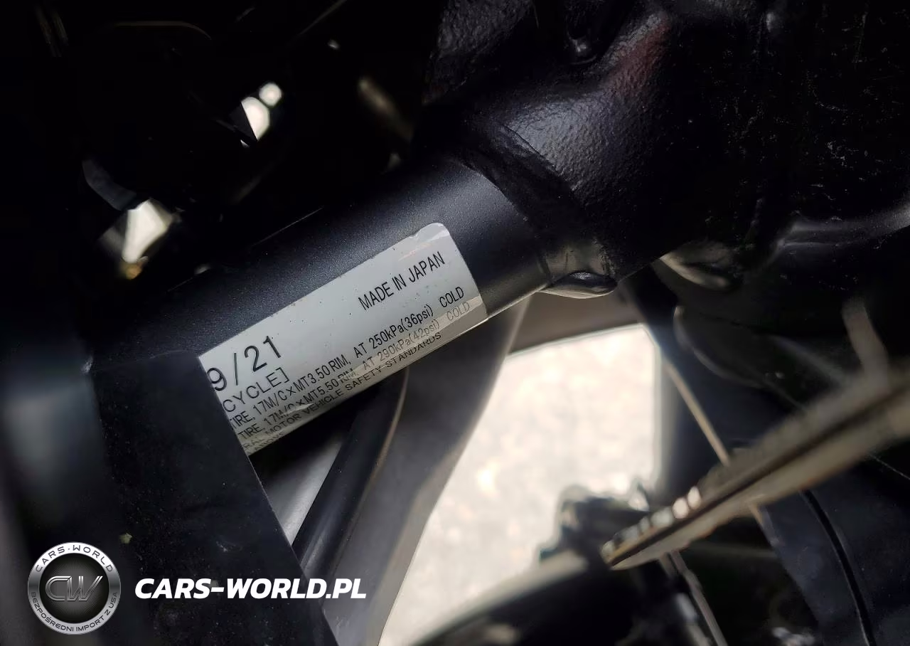 2022 Yamaha Yzfr7 VIN:JYARM38E3NA001802 - 9