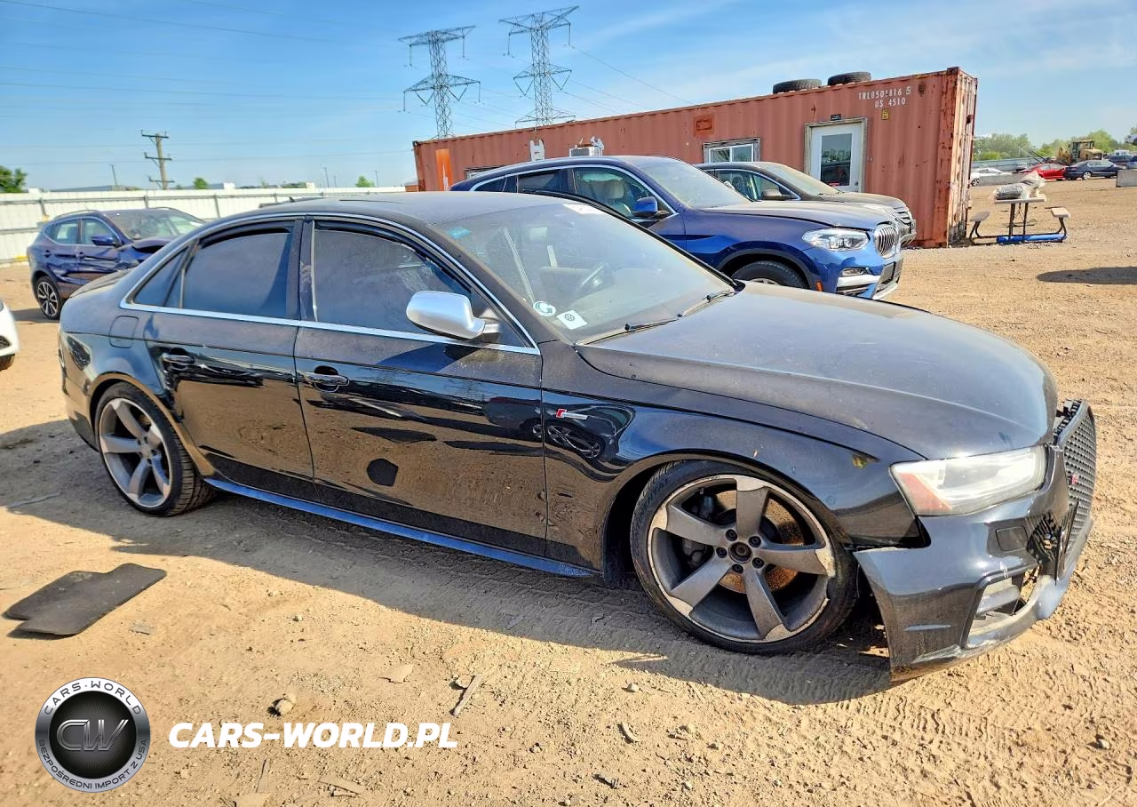 2013 Audi S4 VIN:WAUBGAFL8DA234279 - 4
