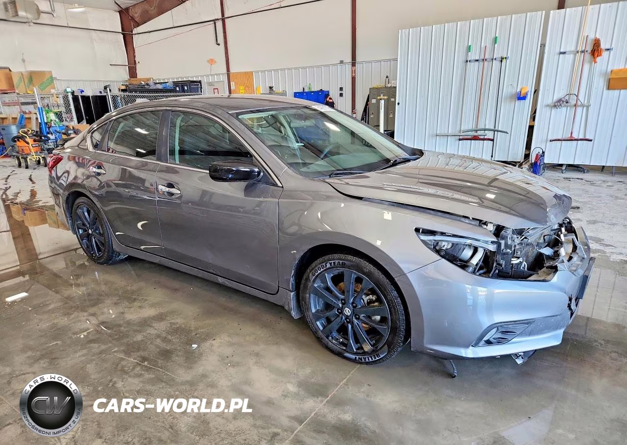 2017 Nissan Altima 2.5 Sr VIN:1N4AL3APXHC177809 - 4