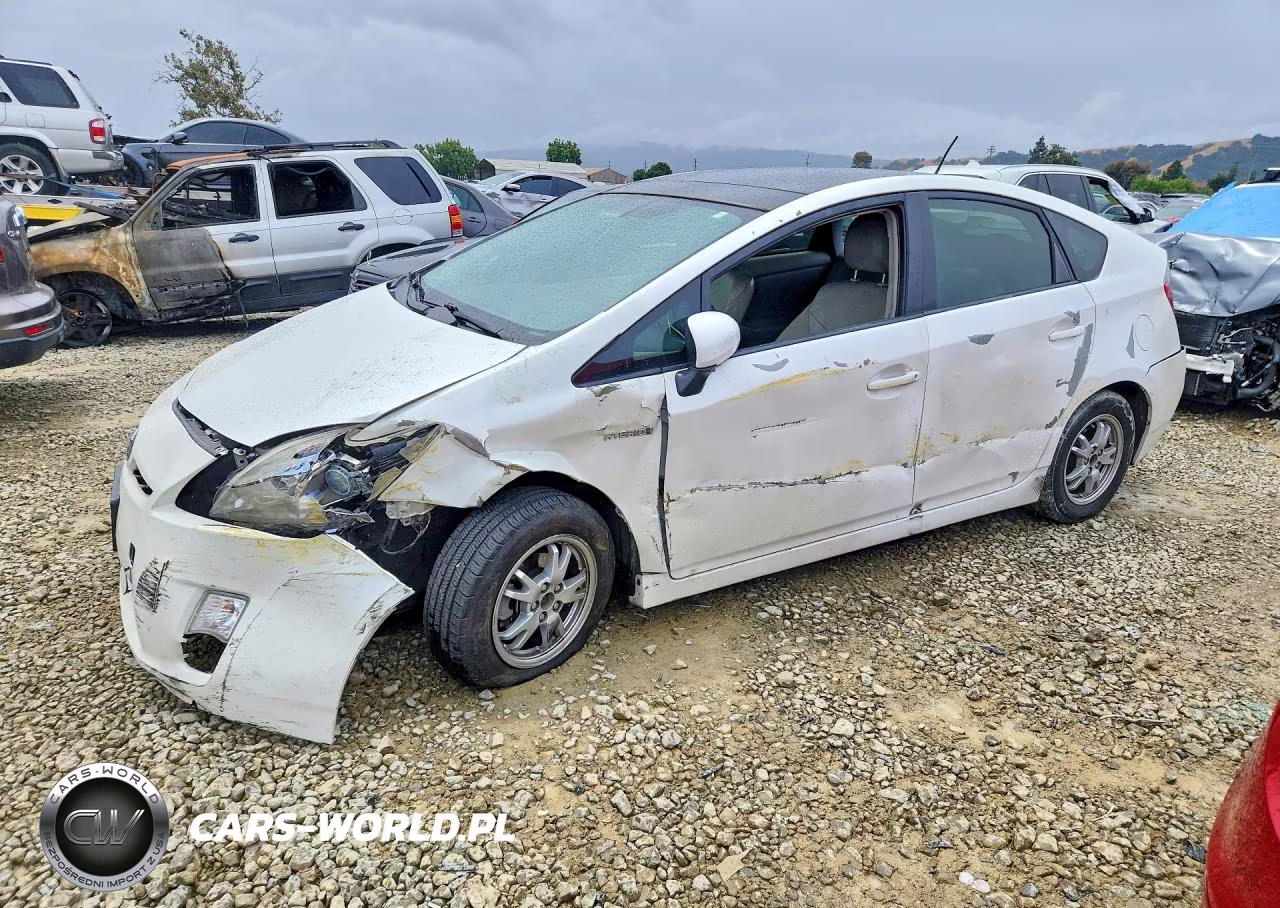 2010 Toyota Prius Iv – zdjęcie 1 z 12
