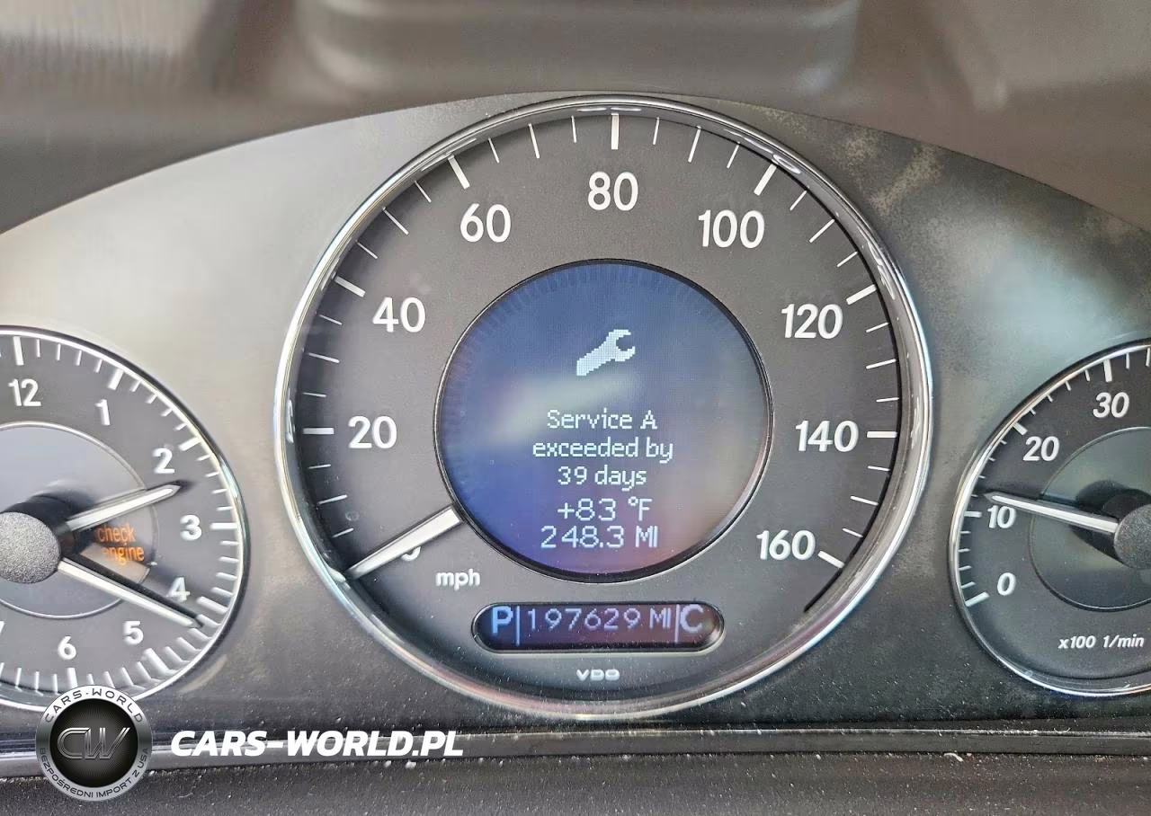 2006 Mercedes-Benz Clk 350 VIN:WDBTK56G36T064144 - 9