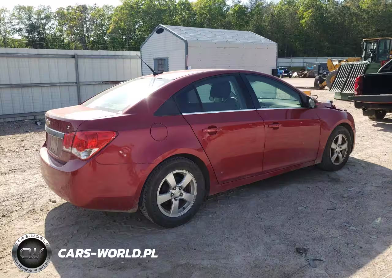 2014 Chevrolet Cruze Lt VIN:1G1PC5SB4E7418831 - 3
