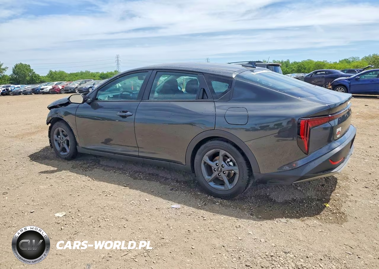 2026 Kia K4 Lxs VIN:3KPFT4DE9TE317592 - 2