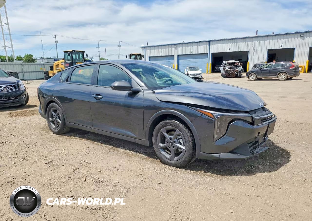 2026 Kia K4 Lxs VIN:3KPFT4DE9TE317592 - 4