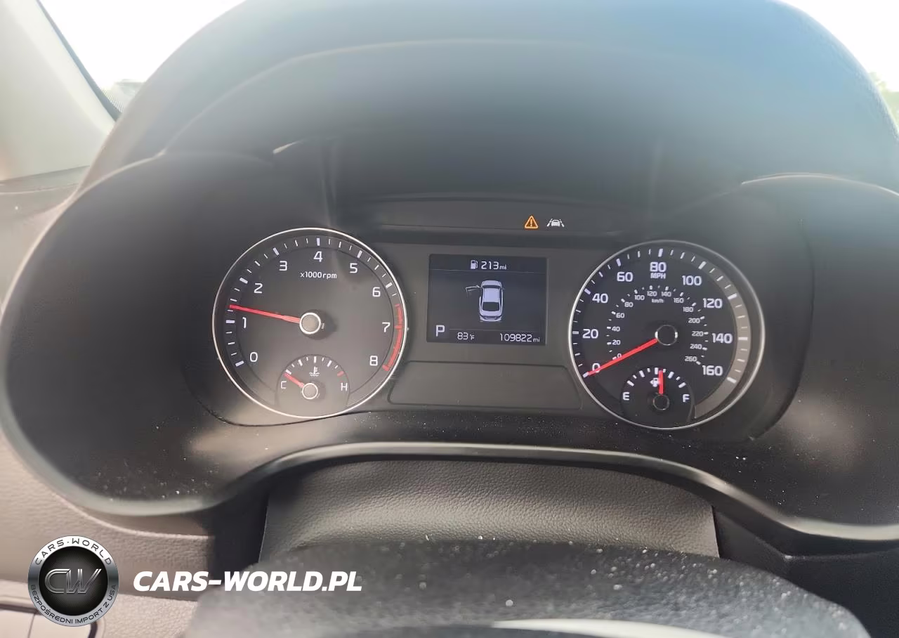 2020 Kia Forte Lxs VIN:3KPF24AD6LE191643 - 9