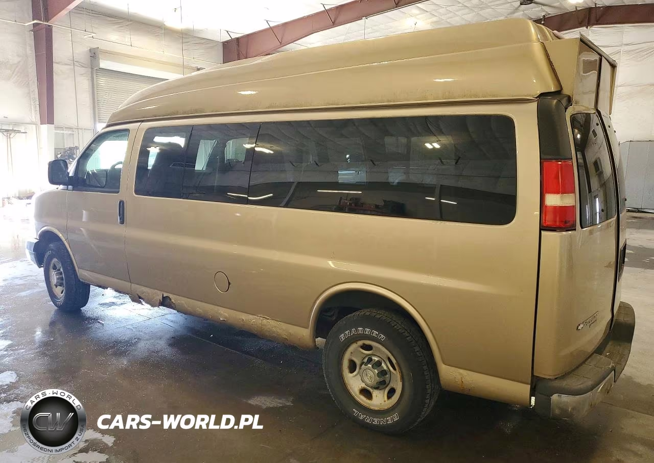 2007 Chevrolet Express G3500 VIN:1GAHG39U871242568 - 2