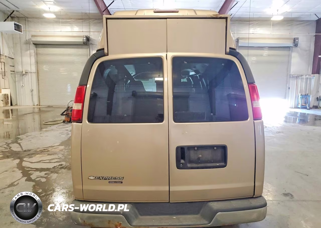 2007 Chevrolet Express G3500 VIN:1GAHG39U871242568 - 6