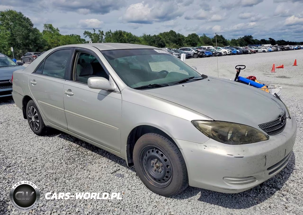 2003 Toyota Camry Le VIN:4T1BE32K33U129496 - 4
