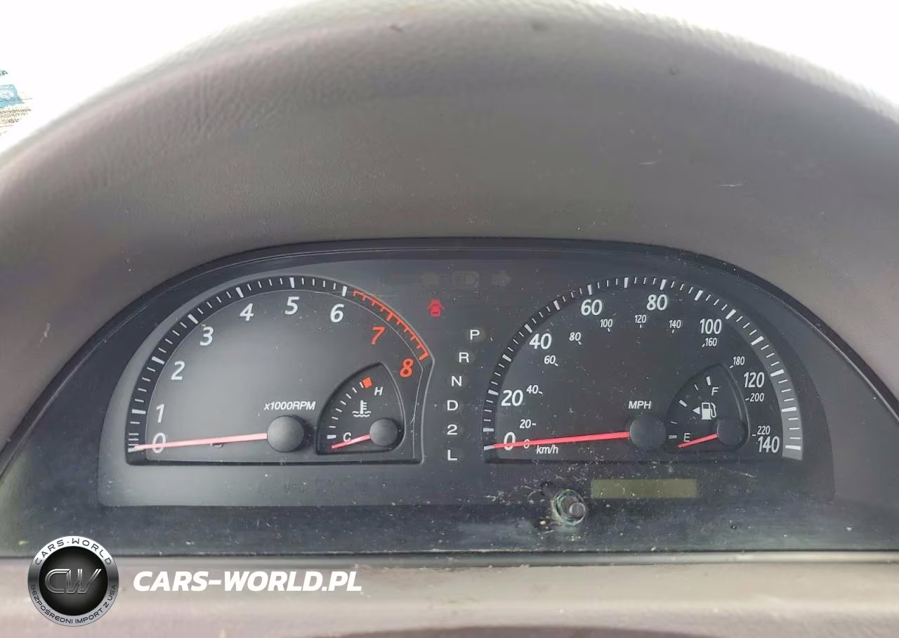 2003 Toyota Camry Le VIN:4T1BE32K33U129496 - 9
