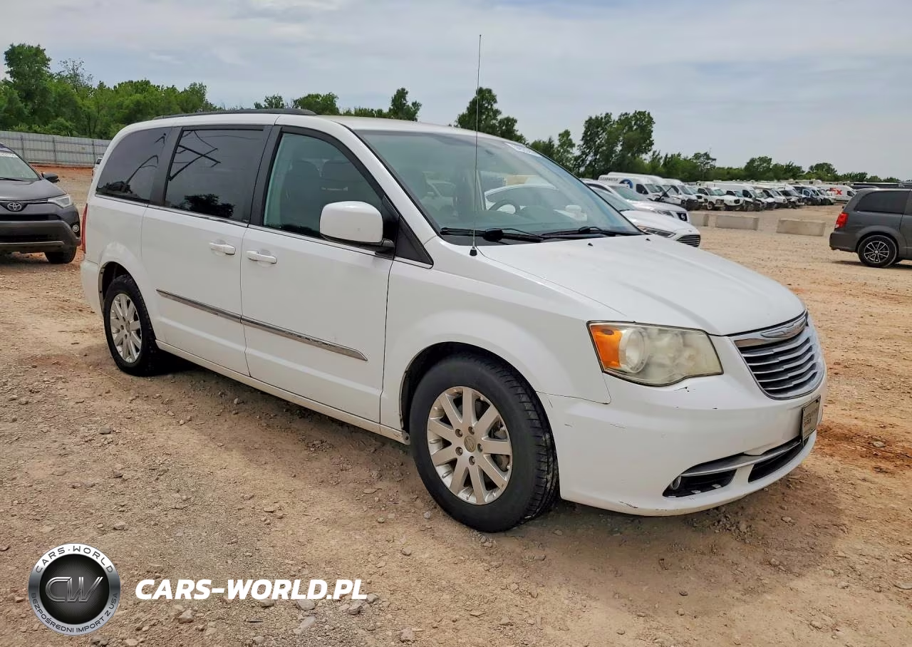 2014 Chrysler Town & Country Touring VIN:2C4RC1BG2ER124119 - 4