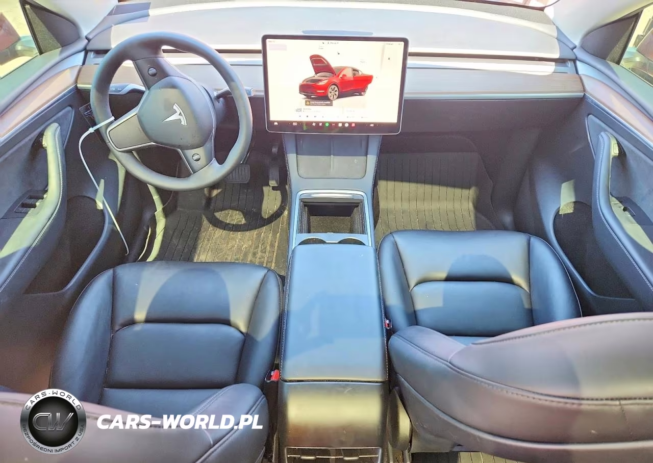 2024 Tesla Model Y VIN:7SAYGAEEXRF181277 - 8