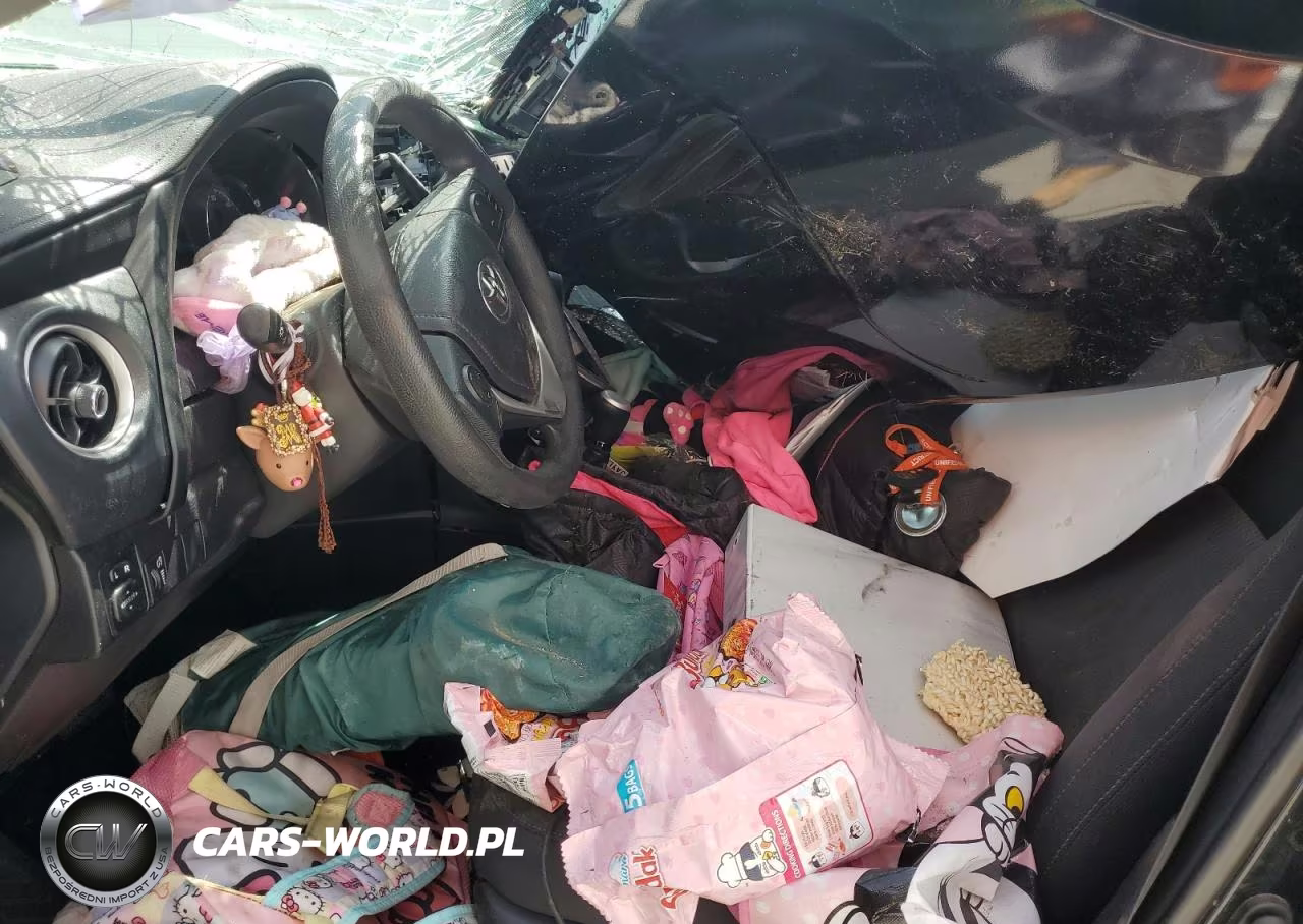 2019 Toyota Corolla L VIN:5YFBURHE8KP898485 - 7