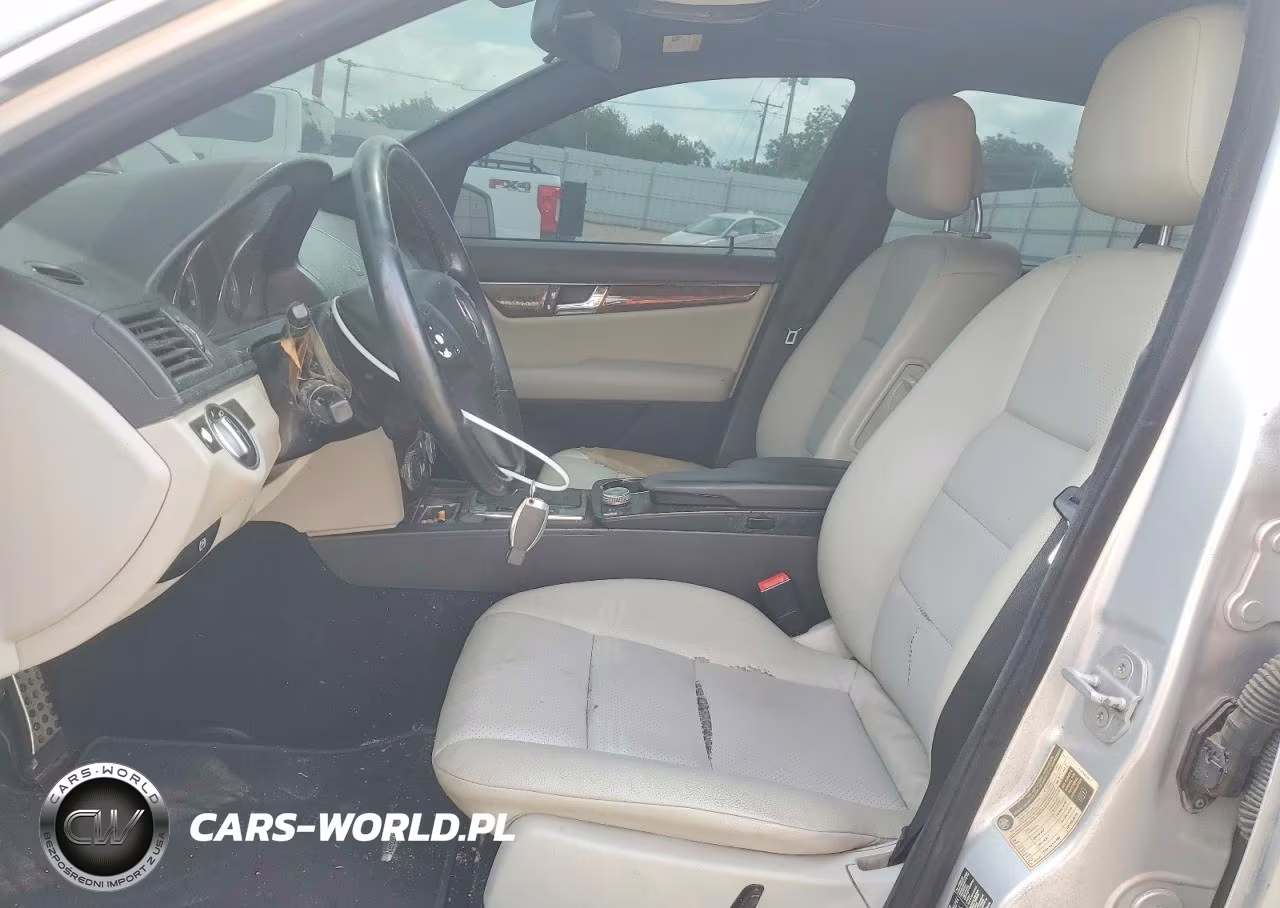 2011 Mercedes-Benz C 300 VIN:WDDGF5EB7BR162166 - 7