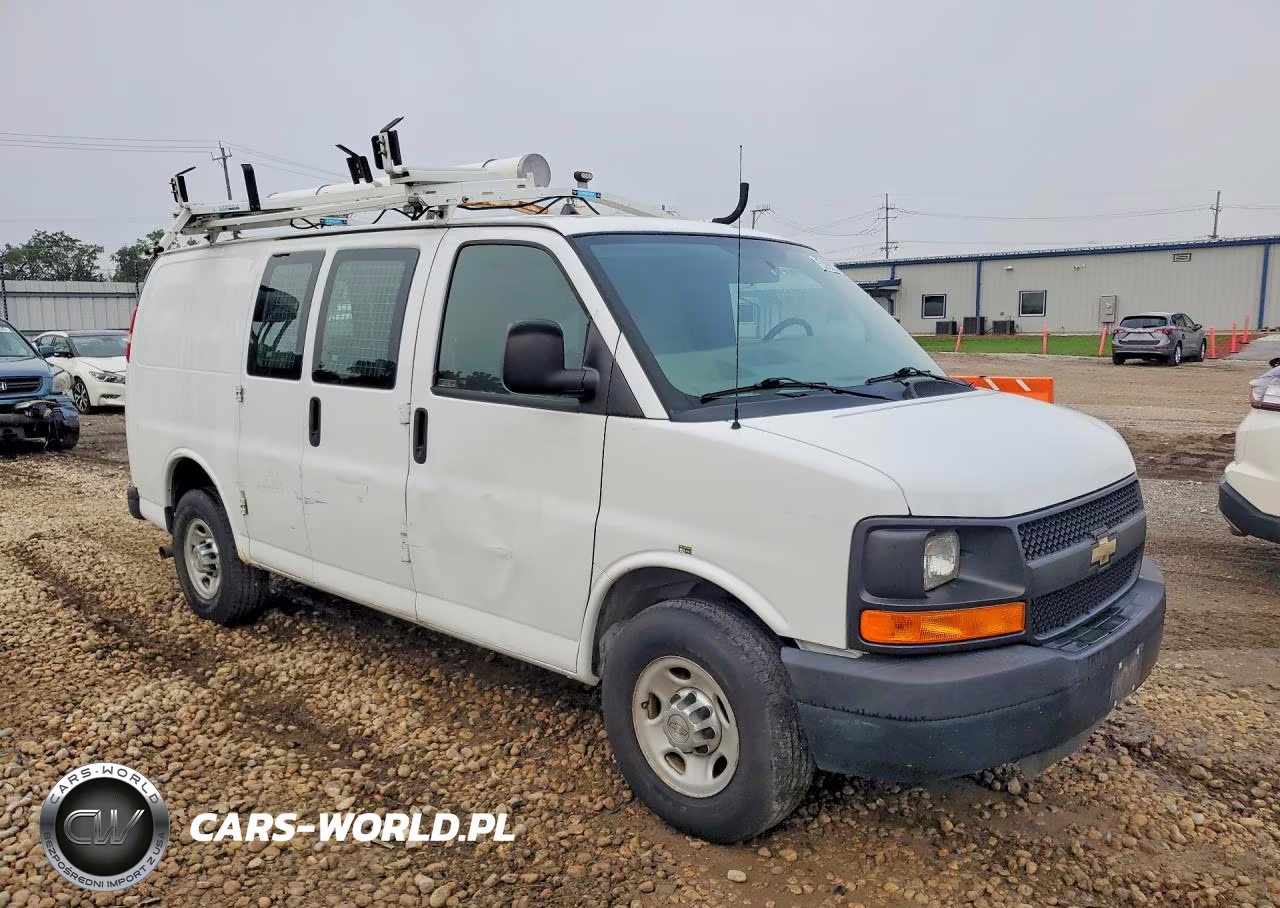 2013 Chevrolet Express G2500 VIN:1GCWGFCAXD1147617 - 4
