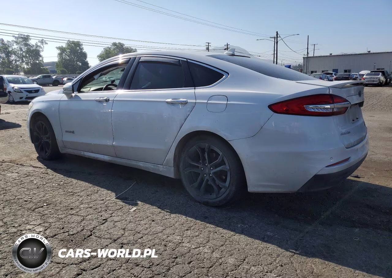 2019 Ford Fusion Titanium VIN:3FA6P0RU8KR156064 - 2